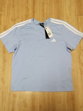 adidas Multi Sport Tshirt *Glow Blue
